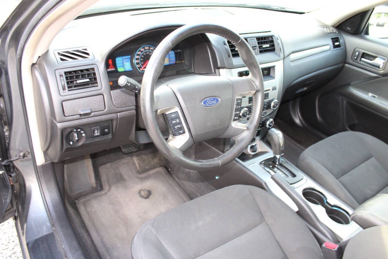 Used 2010 Ford Fusion Hybrid FWD image 13