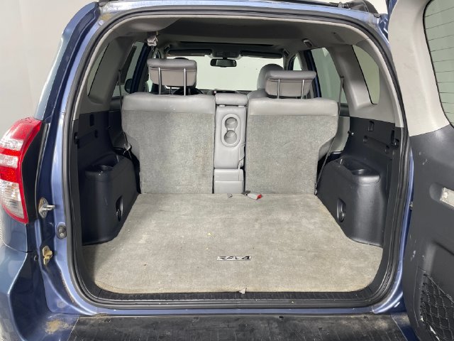 Used 2010 Toyota RAV4 Limited FWD image 13