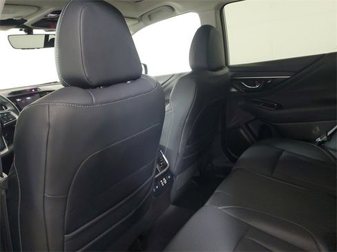 Used 2023 Subaru Outback Limited image 11