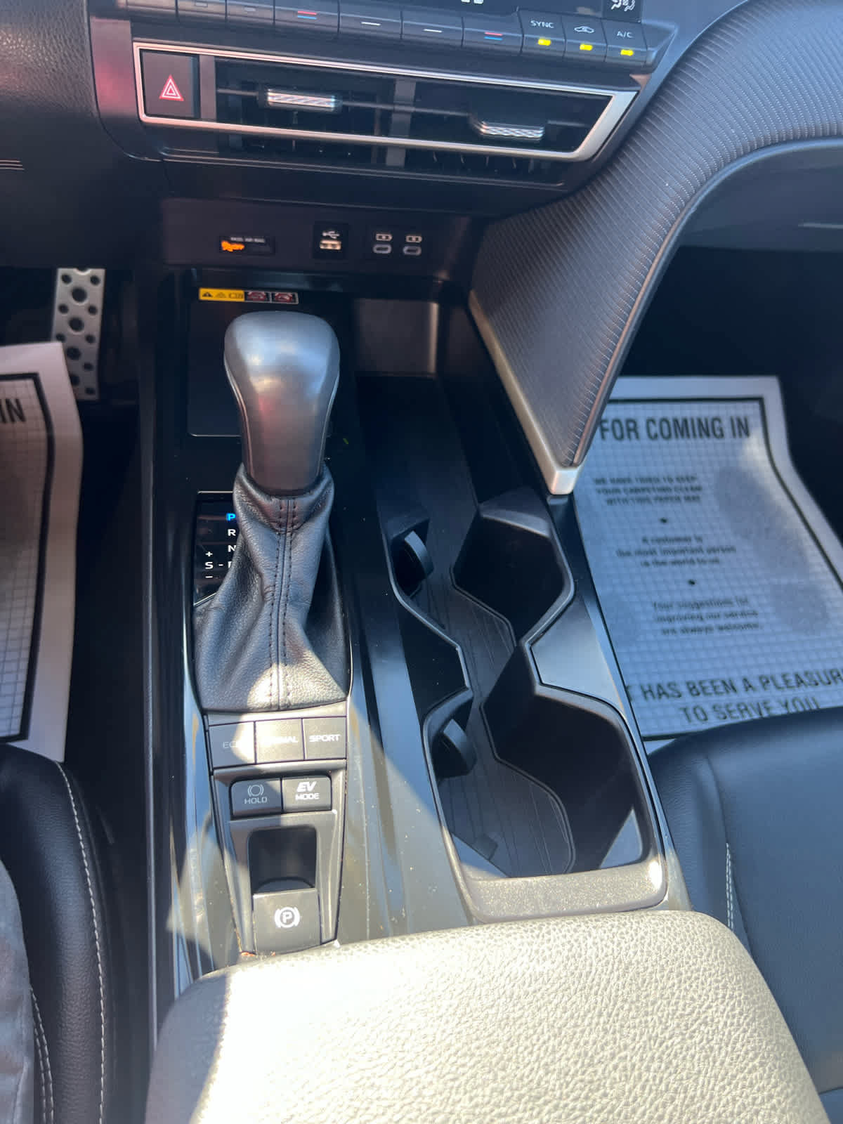 Certified 2025 Toyota Camry SE FWD image 20