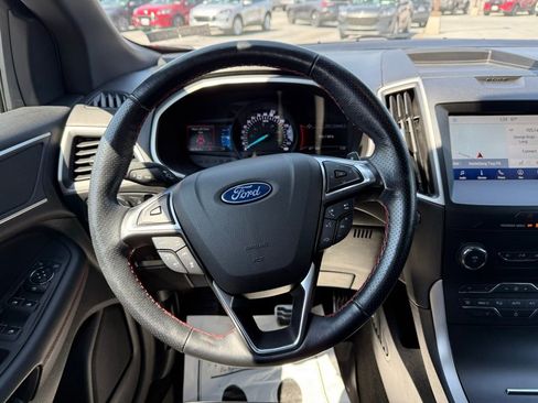Certified 2020 Ford Edge ST-Line AWD/4WD image 16