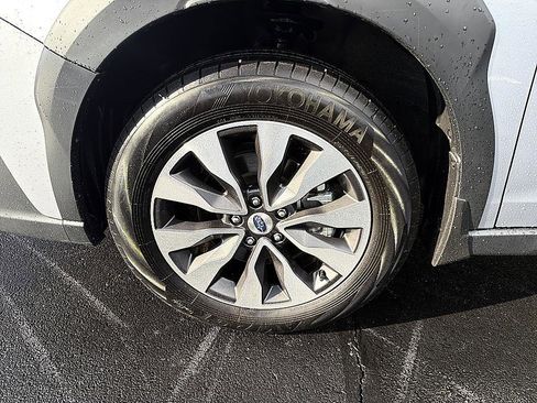 Used 2025 Subaru Outback Limited w/ Popular Package #2 image 8