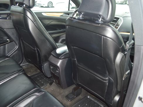 Used 2015 Lincoln MKC AWD w/ Equipment Group 101A Select image 24
