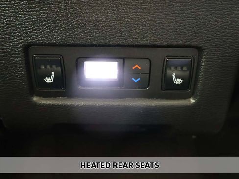 Used 2022 Mitsubishi Outlander SEL image 8