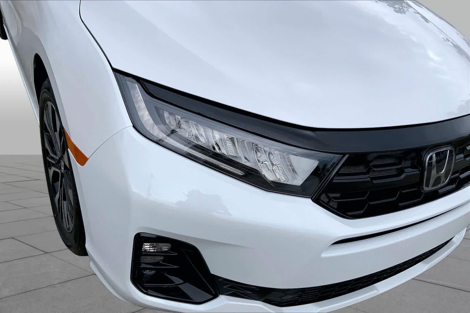 New 2026 Honda Odyssey Elite image 15