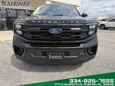 Used 2025 Ford Expedition Max Active image 2