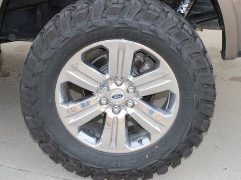 Used 2019 Ford F150 Lariat image 29