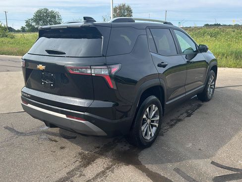 Used 2025 Chevrolet Equinox LT w/ Convenience Package II AWD/4WD image 5