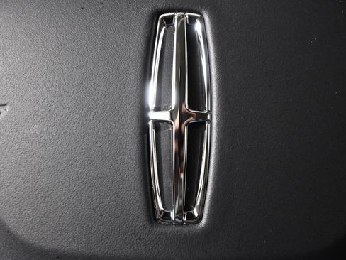 New 2026 Lincoln Aviator Reserve w/ Jet Appearance Package image 37