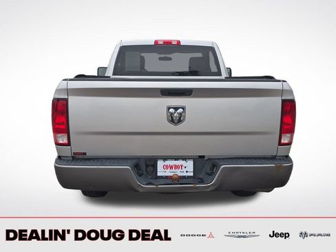 Used 2011 RAM 1500 ST RWD image 4