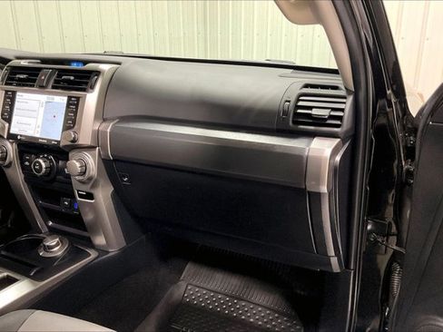 Certified 2024 Toyota 4Runner SR5 Premium w/ Moonroof Package AWD/4WD image 17