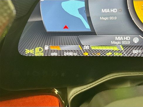 Used 2023 Ferrari SF90 Spider image 12