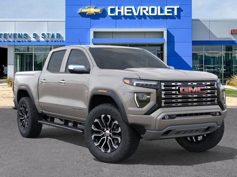 New 2026 GMC Canyon Denali image 31
