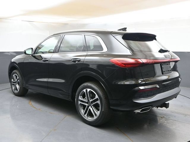 New 2026 Audi Q5 Premium Plus AWD/4WD image 3