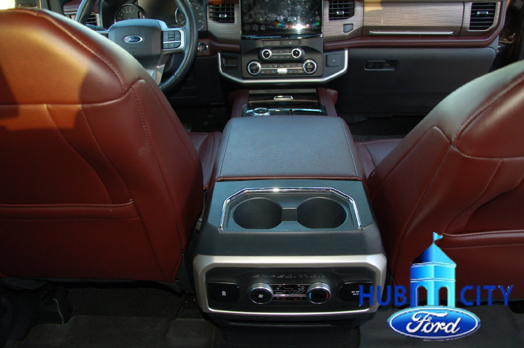 Used 2024 Ford Expedition Limited RWD image 20