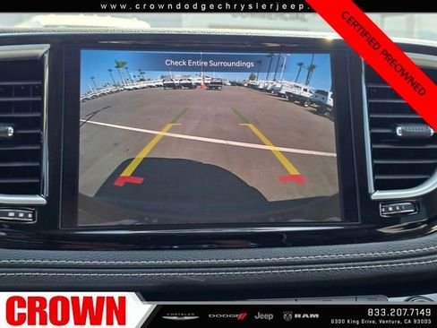 Used 2023 Chrysler Pacifica Limited image 27