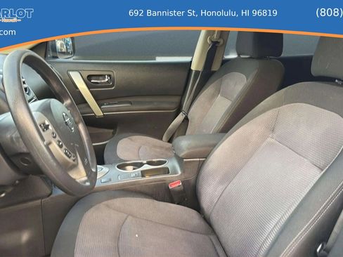 Used 2013 Nissan Rogue SV FWD image 18