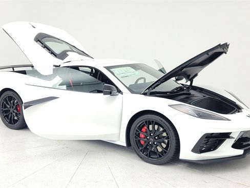 New 2026 Chevrolet Corvette Stingray Preferred Cpe w/ Z51 Performance Package image 13