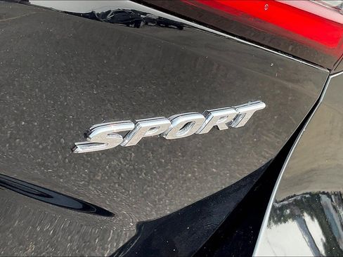 Used 2024 Honda Civic Sport image 27