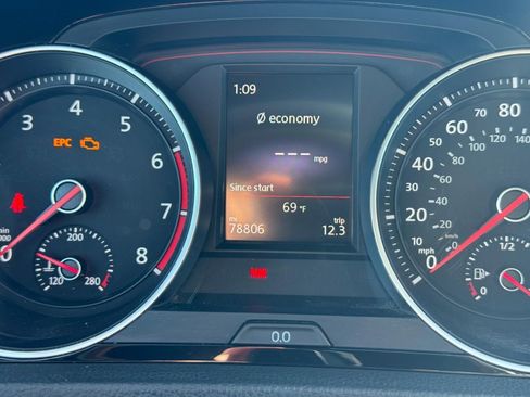 Used 2019 Volkswagen GTI S w/ Driver Assistance Package image 21