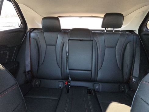 Used 2022 Buick Envision Essence w/ Technology Package II image 25