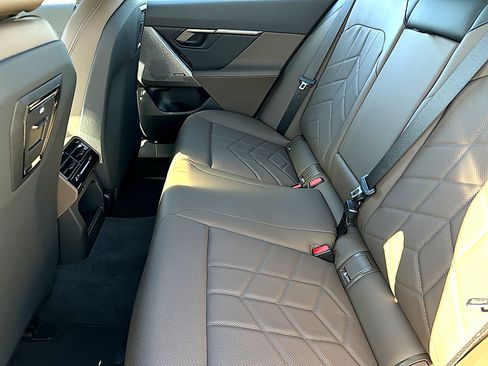 New 2026 BMW 530i w/ Premium Package RWD image 15