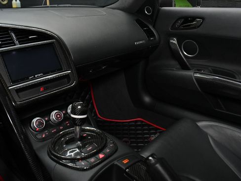 Used 2010 Audi R8 V10 AWD/4WD image 35