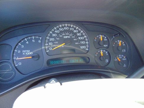 Used 2005 Chevrolet Silverado 1500 LS w/ Light Duty Power Package image 24