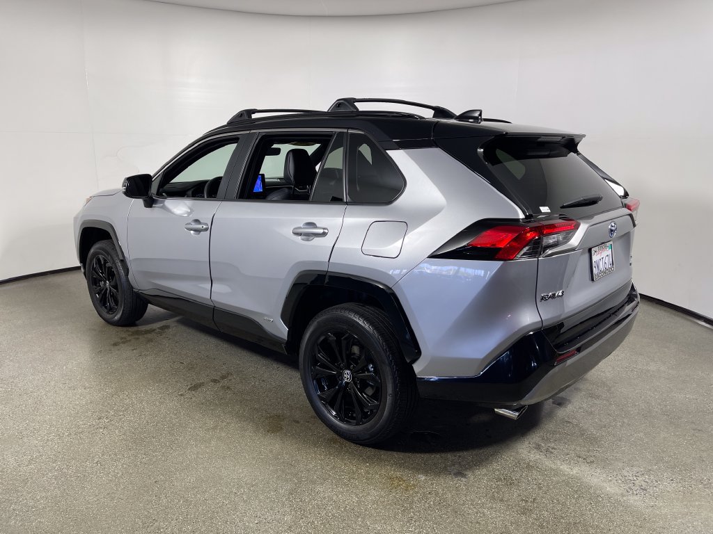 Certified 2024 Toyota RAV4 XSE w/ Weather Package AWD/4WD image 5