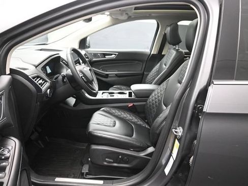 Certified 2024 Ford Edge Titanium AWD/4WD image 10