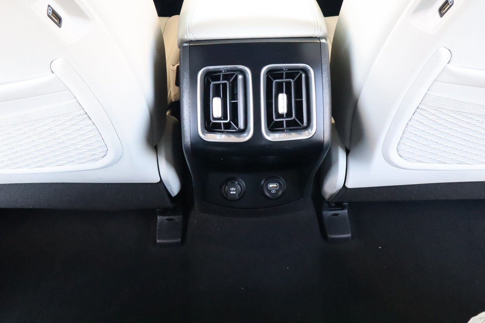 Used 2021 Kia Sorento S FWD image 34