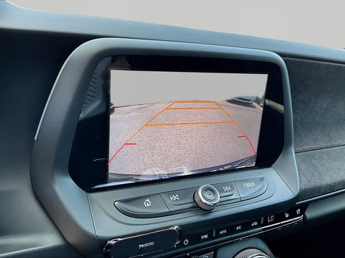 Used 2017 Chevrolet Camaro ZL1 image 10