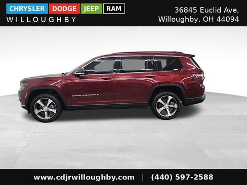 Used 2024 Jeep Grand Cherokee L Limited AWD/4WD image 6