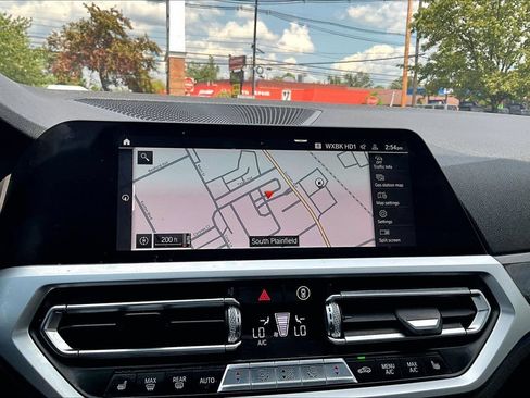 Used 2019 BMW 330i xDrive Sedan w/ Convenience Package AWD/4WD image 26