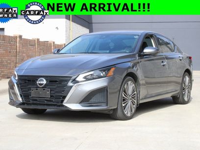 Used 2023 Nissan Altima 2.5 SL