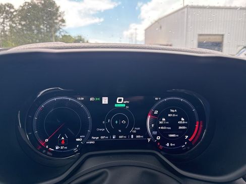 Used 2024 Dodge Hornet R/T Plus image 12