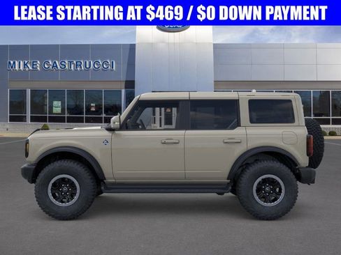 New 2025 Ford Bronco Outer Banks w/ Sasquatch Package image 3