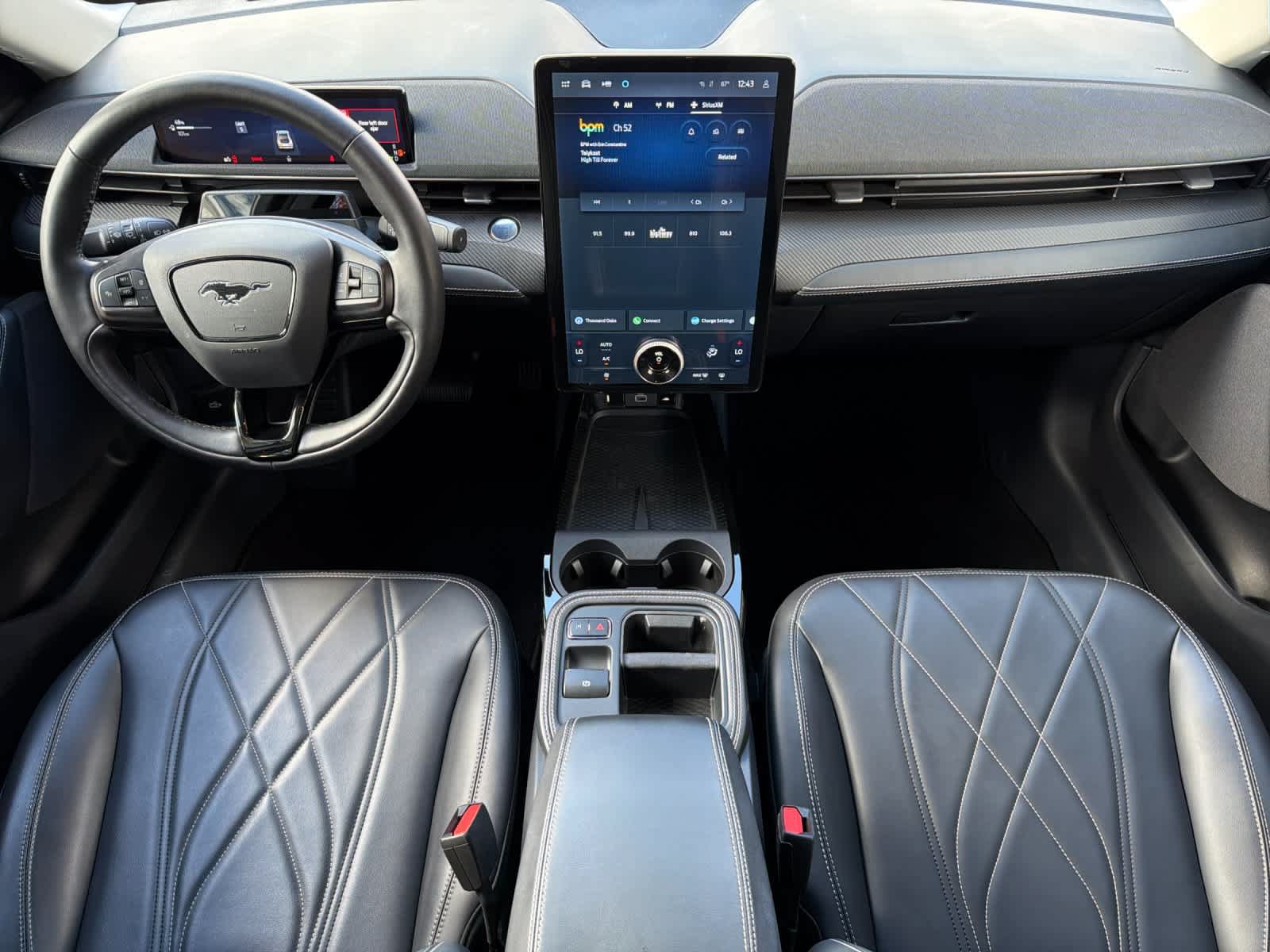 Certified 2025 Ford Mustang Mach-E Select RWD image 3