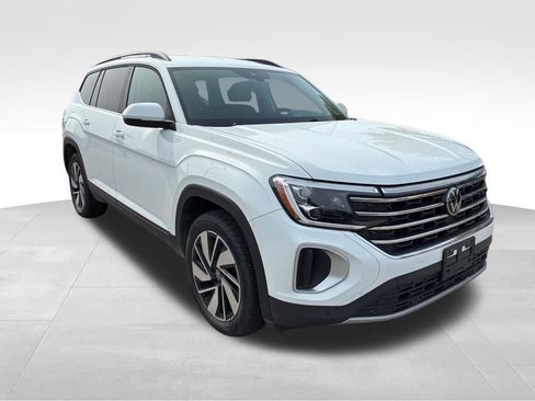 Used 2024 Volkswagen Atlas SE image 7