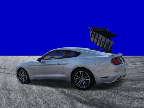 Used 2015 Ford Mustang GT image 6