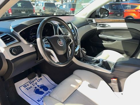 Used 2014 Cadillac SRX Luxury w/ Driver Awareness Package image 21