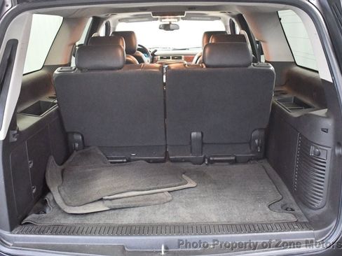 Used 2010 Chevrolet Suburban LTZ image 52