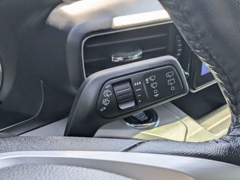 Used 2023 Ford Explorer XLT w/ Equipment Group 202A AWD/4WD image 28