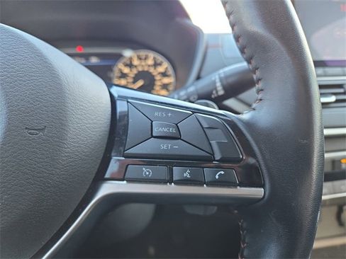 Used 2020 Nissan Altima 2.5 SR image 16