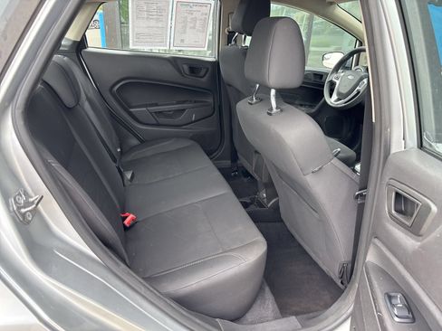 Used 2018 Ford Fiesta SE FWD image 15