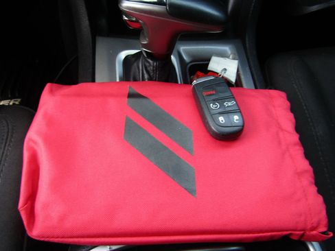 Used 2019 Dodge Charger Scat Pack RWD image 38