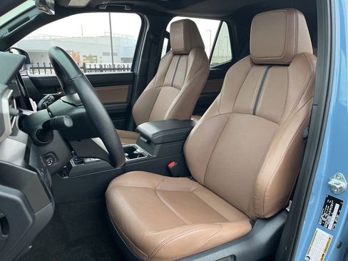 Used 2025 Toyota 4Runner Limited w/ Tow Technology Package image 27