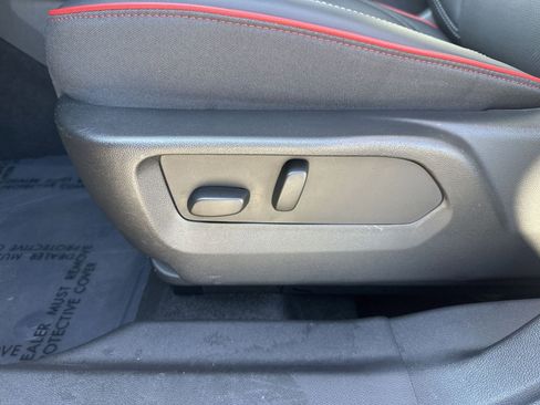 Used 2023 Buick Envision Essence w/ Sport Touring Package image 13