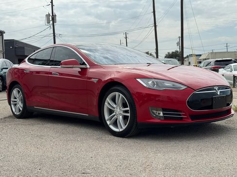 Used 2014 Tesla Model S 85 RWD image 9