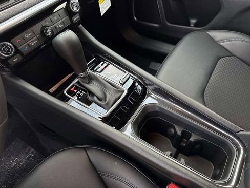 New 2026 Jeep Compass Latitude image 18